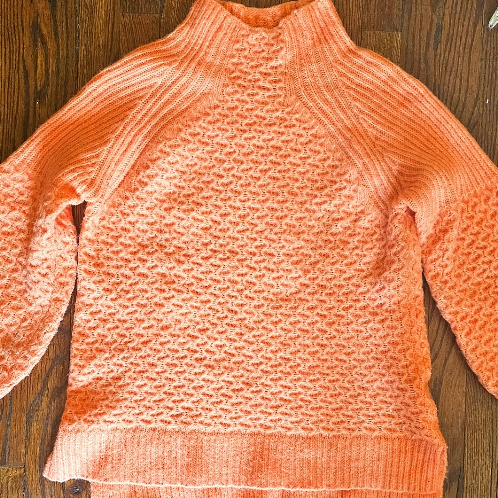 **SOLD** Anthropologie Wool Oversized Salmon Colored Sweater Size S